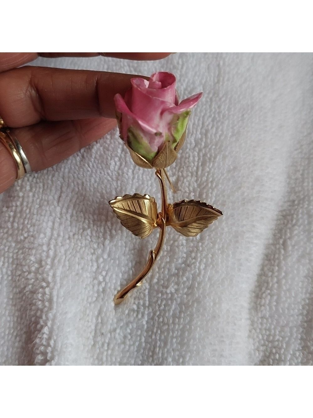 Vintage 70s Giovanni Long Stem Gold-tone and Enamel Pink Rosebud